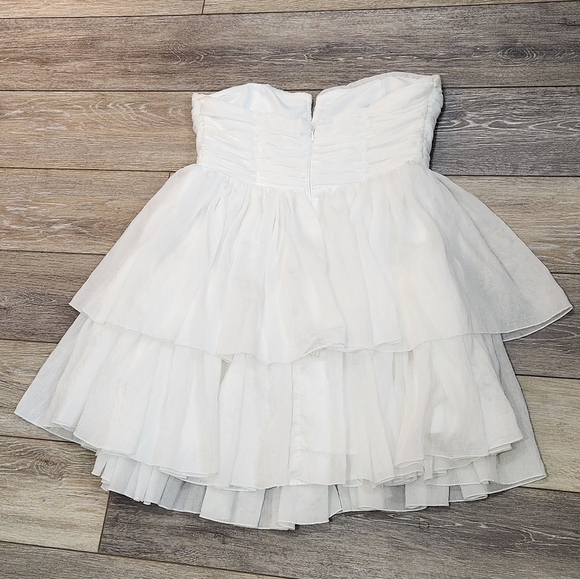 H&M White Bandeau Dress With Flared Skirt Size Medium - Picture 6 of 11